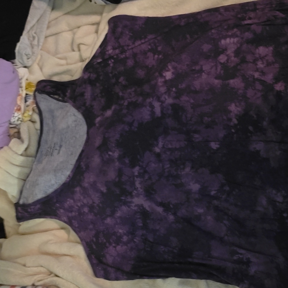 Torrid size 5 Purple Tie-Die Top